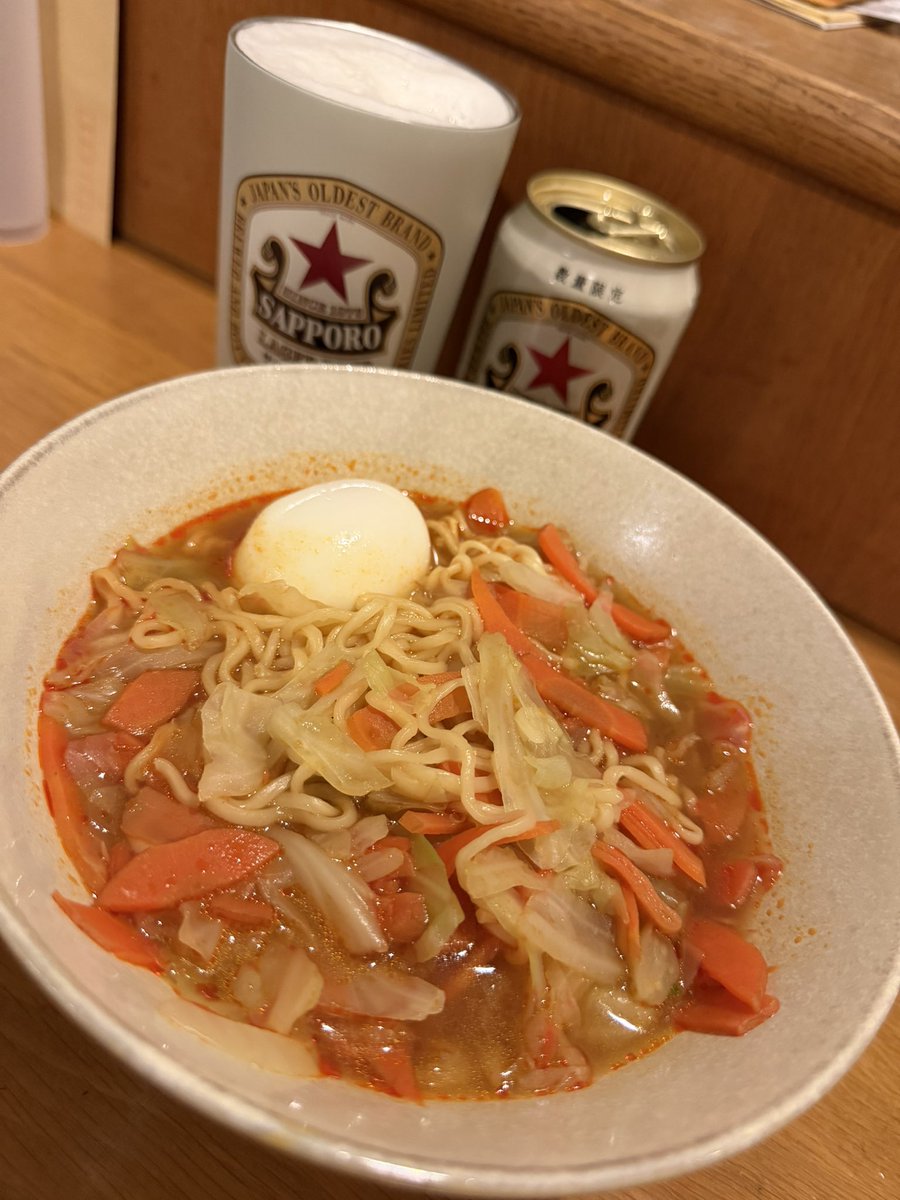 syu10517's tweet photo. 店行けないから お家deラーメン🍜😁 https://t.co/OiiAII6edT