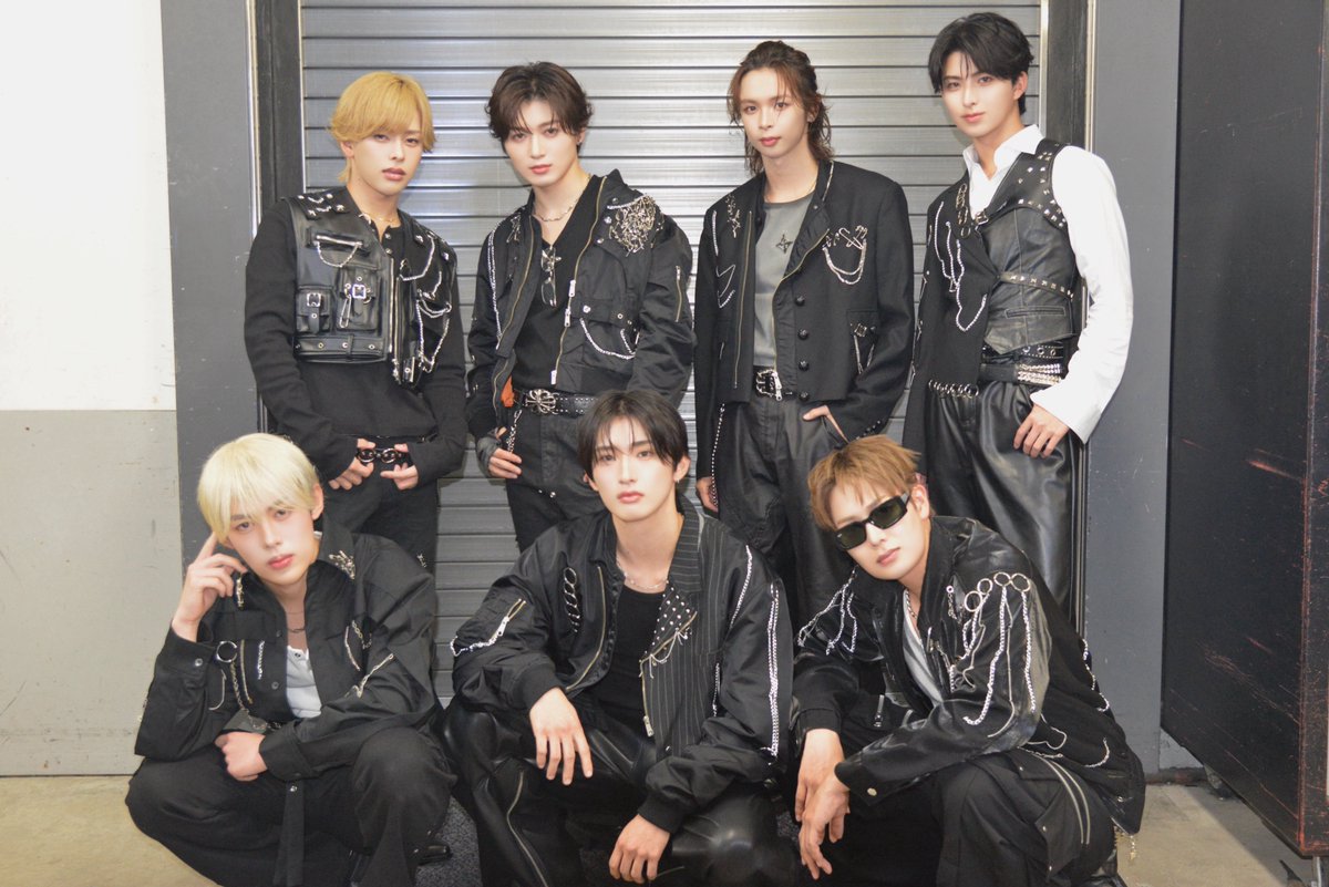 TR__official__'s tweet photo. 🎤2026.10.12

The Performance Zero
@performance__pr
たくさんの応援ありがとうございました✨️

🎶本日のセトリ
M1. TOUCH
M2. BINGO
M3. FOREVER BLUE
M4. Rain on me
M5. Bright
M6. ZERO
M7. ZONE
 
✔TELASAアーカイブはこちら
 https://t.co/24wUtuyxpq

#ThePerformanceZero #パフォゼロ
#TAGRIGHT