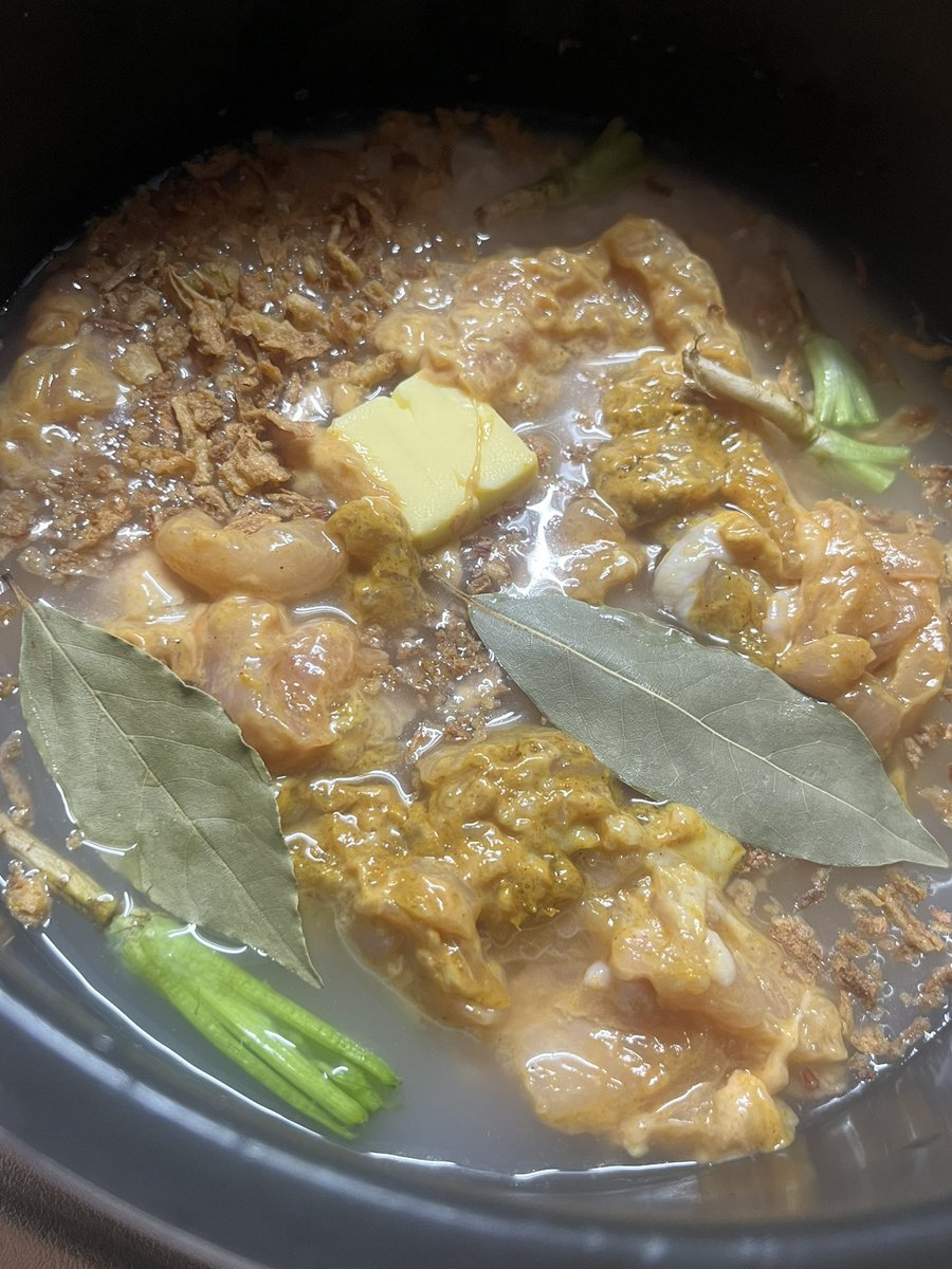 _sammy2000's tweet photo. 炊飯器でビリヤニっぽくやってみた
ちょっとカレー感？が足りない気もするがかおりはとてもいいね
#自炊 https://t.co/7YzGhDCYD8