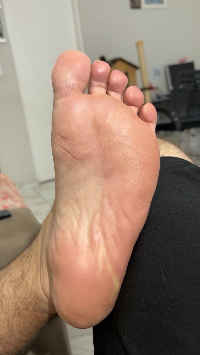 slavemasterfoot's tweet photo. 🔥👣 https://t.co/POCJsIhET5