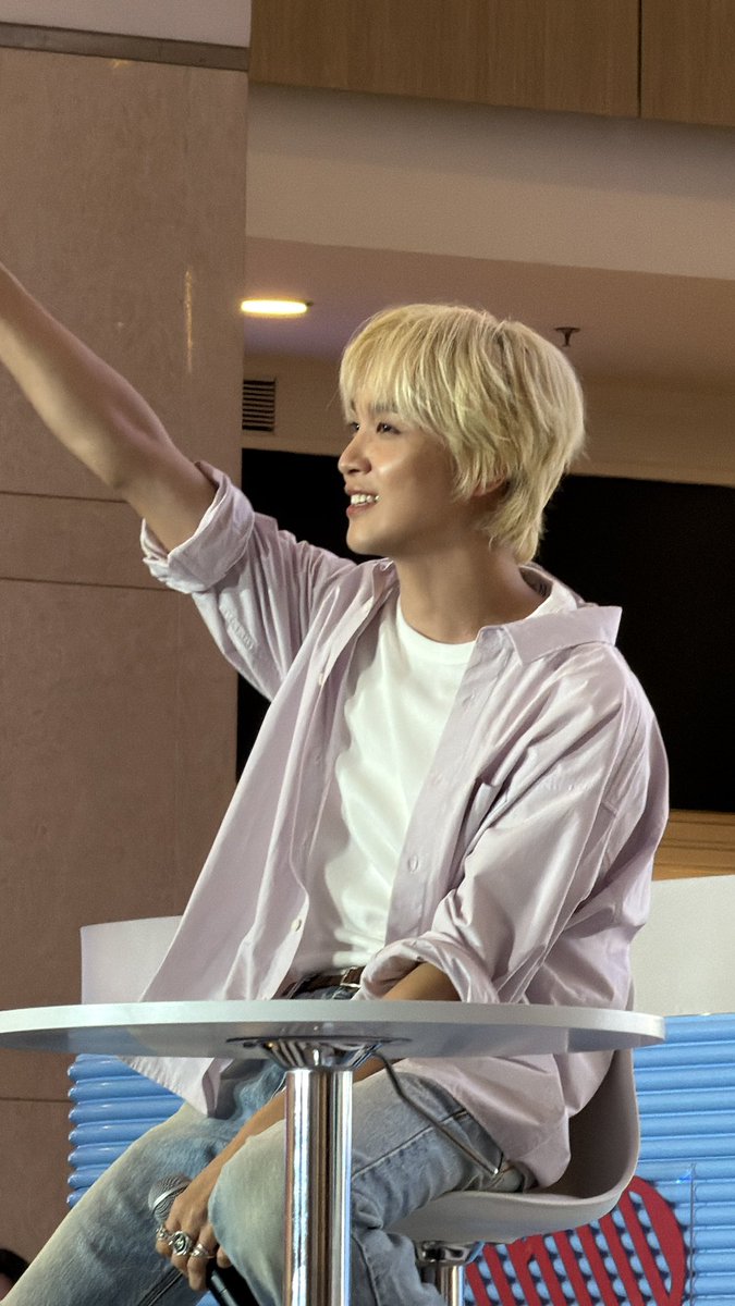 haechangongju's tweet photo. SWEETEST SMILEEEEEEE #해찬 #HAECHAN
#KopiKenanganxNCTHAECHAN https://t.co/WhfnblFFbc