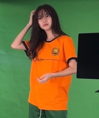 SOLOJ4YFER's tweet photo. LET’S GO AIRA !!

#FightForMyWayPH https://t.co/DQH1iWhgiI