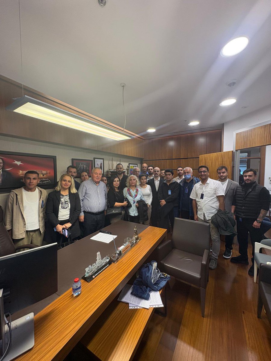 HAKKIMIZYENDI's tweet photo. TBMM’de bugün milletvekillerimiz ile görüştük sayın Turhan Çömez, sayın Cemal Enginyurt, sayın Seyit Torun

#FonzedeTBMMdeBasınNerede https://t.co/KQYWe8Zj5M