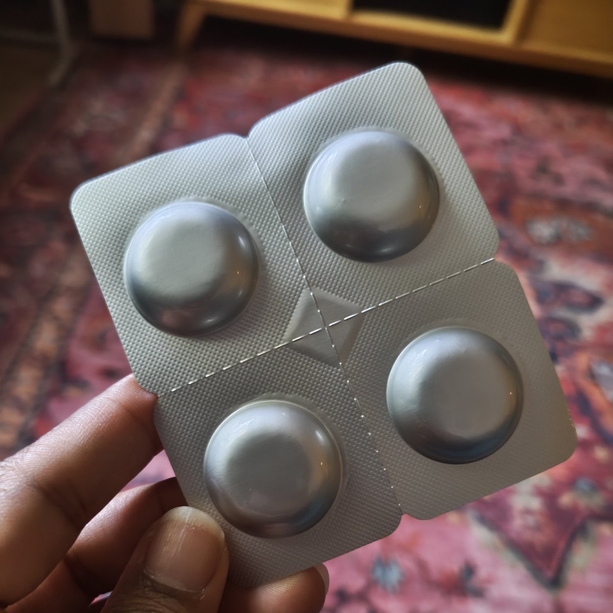 mylov_tae's tweet photo. This is such a ridiculous packaging. So much plastic for four tablets, the tablet itself is bigger now and hard to swallow AND they were impossible to open especially as a sick person https://t.co/pTFJuvOcab