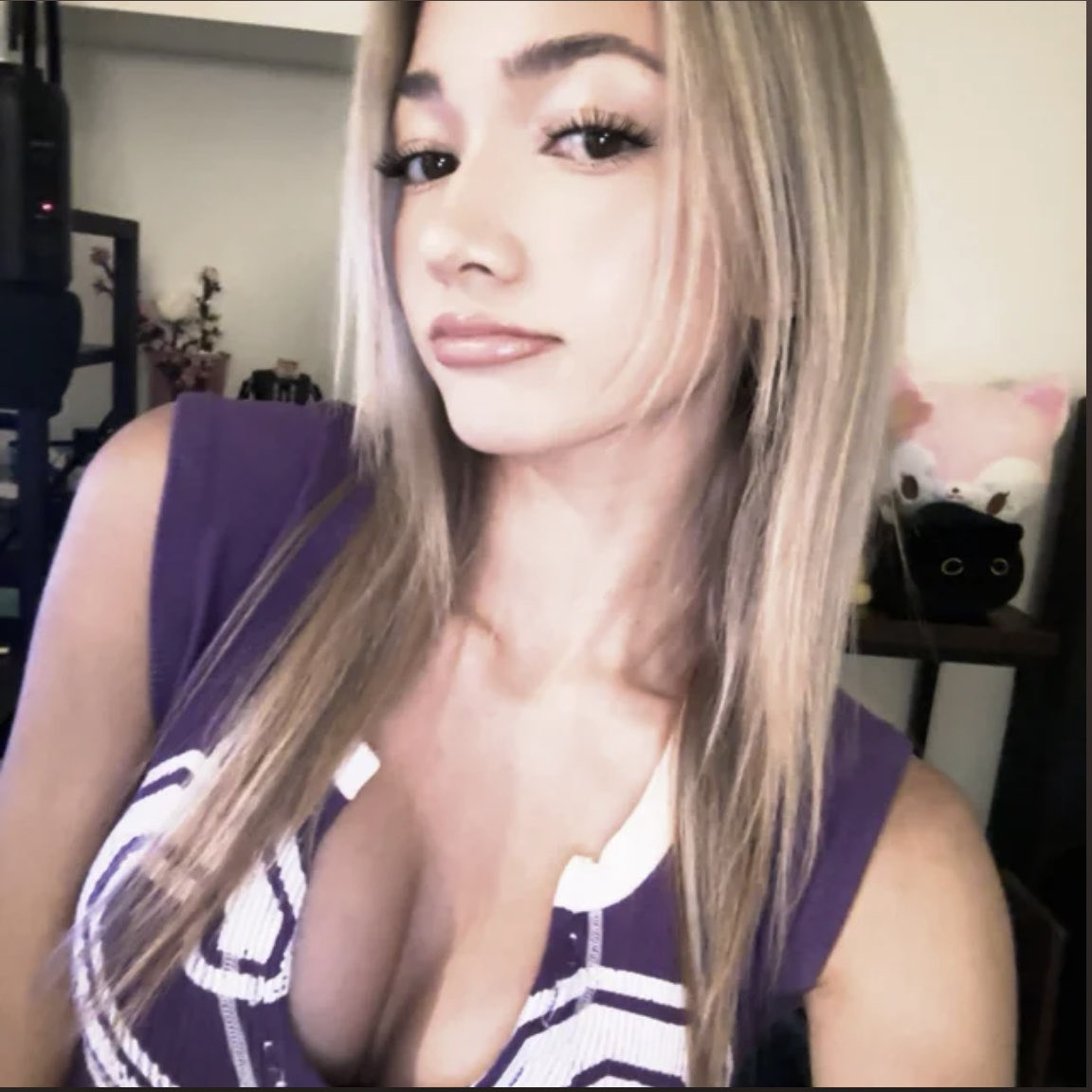Coregirlloverr's tweet photo. 😍 DM's Open For Anyone 😍😵‍💫 https://t.co/GcD3AAJpE0
