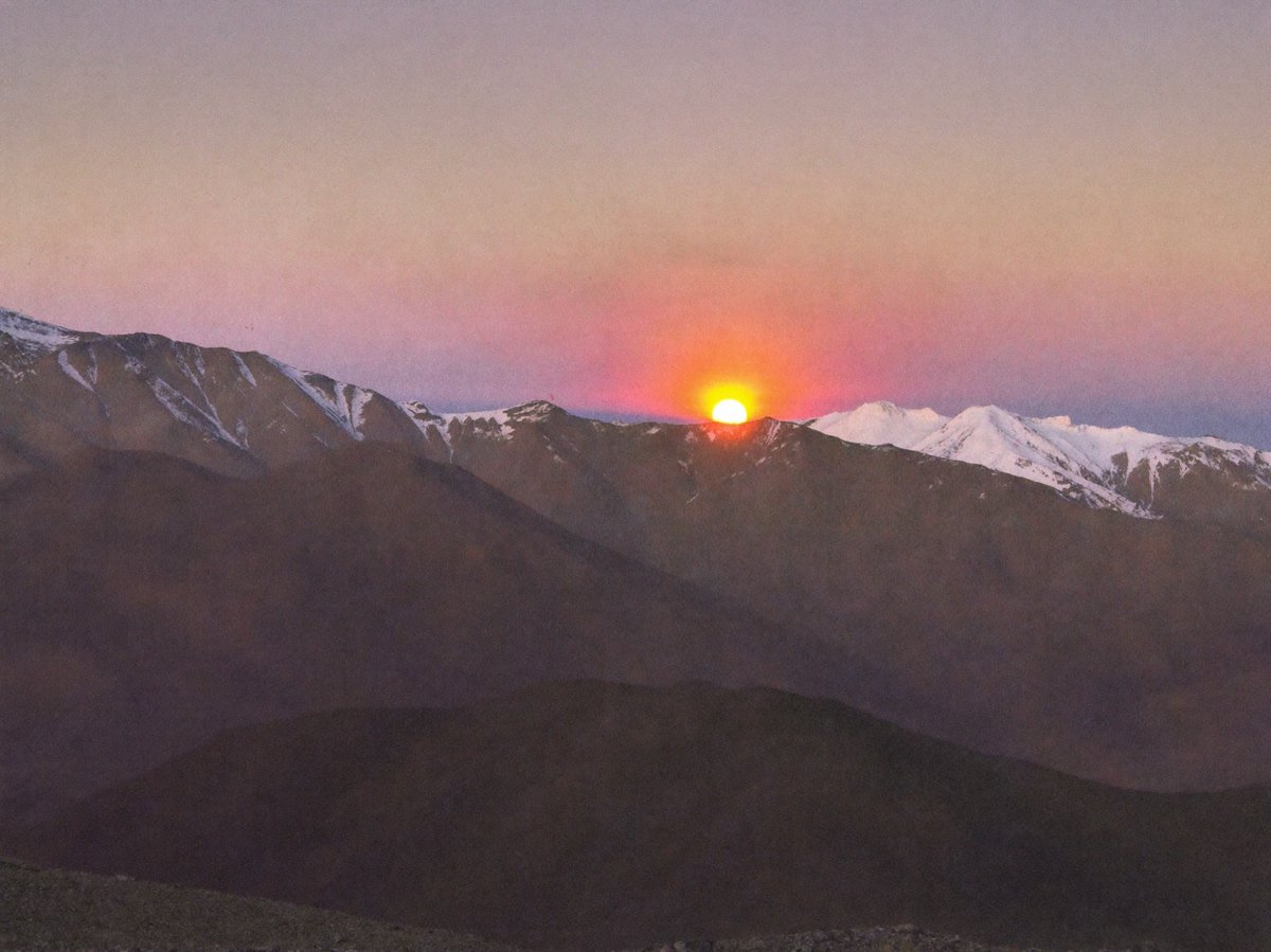 Giamtes's tweet photo. sunset https://t.co/8LVDCyTw6P