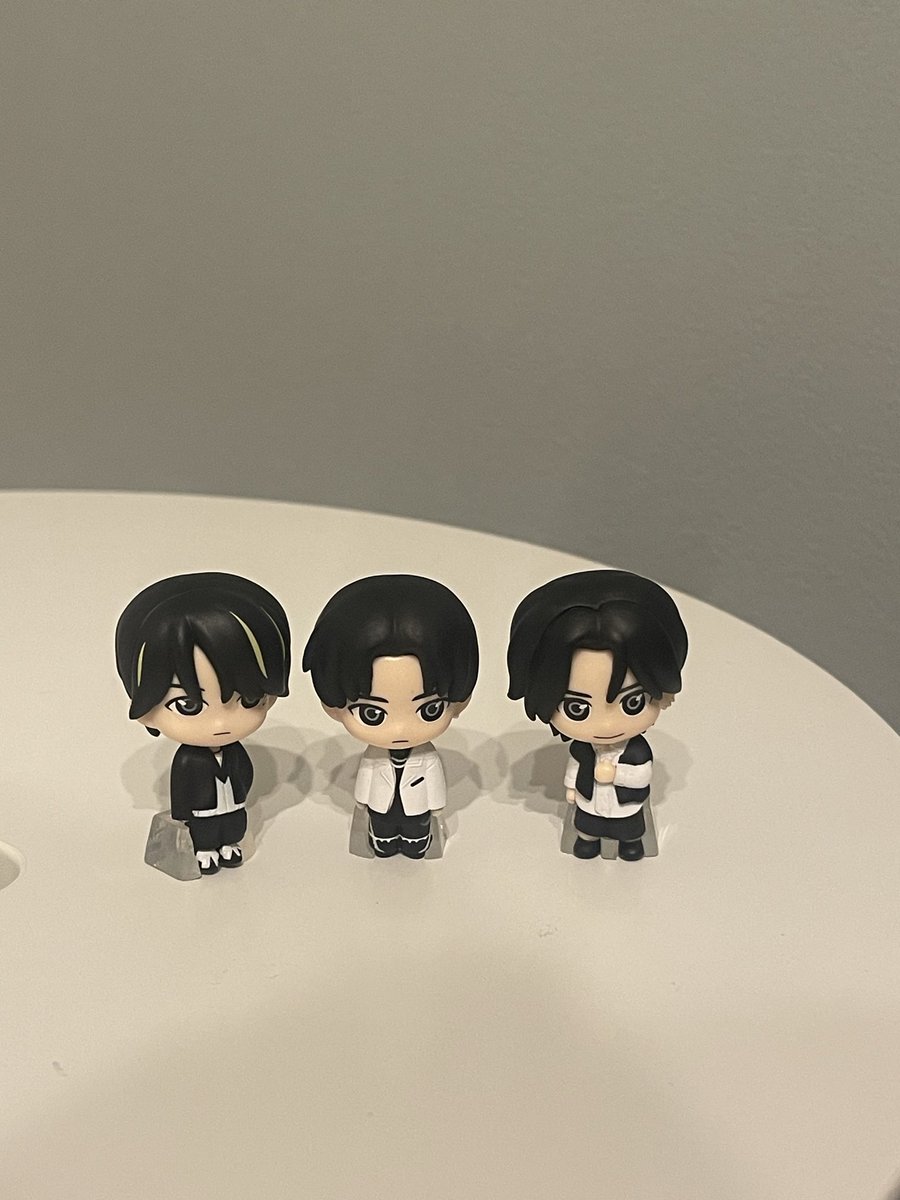 h5akt's tweet photo. どうやら内緒でNovelbrightのガチャ狩りしてくれてたらしく、
圭吾くんが出るまで引いてくれてたみたい
߹ ˙̫ ߹

3人並べたらかわいすぎた🥲 https://t.co/tkZdrXGnA0