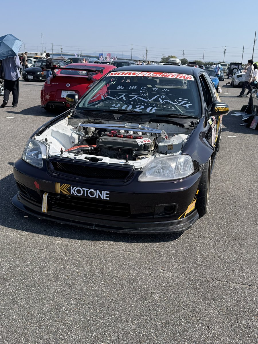 kenta_TrySail's tweet photo. 何がとは言わないけどこの車しか｢存在｣してないらしいよ。

僕も早くそっち側に行きたいね

#藤田ことね
#学園アイドルマスター
#痛車 https://t.co/sfDdAFVk6e