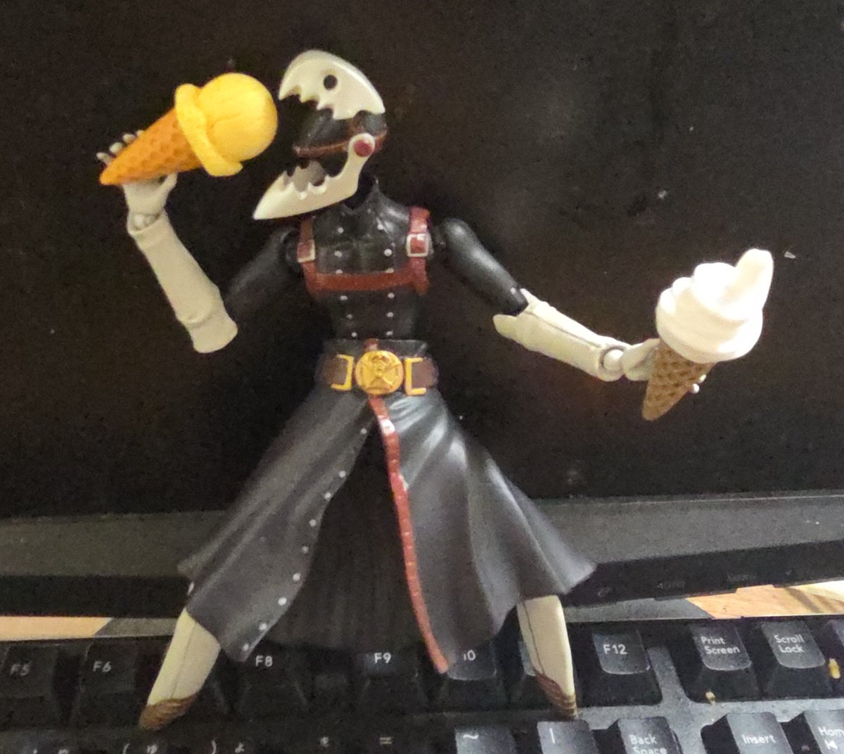 reonofu_ranger's tweet photo. ウチのタナトス
中古で買ったはいいんだけど
パーツ欠品すぎてやれることが
あんまりない https://t.co/meA21rYeUC