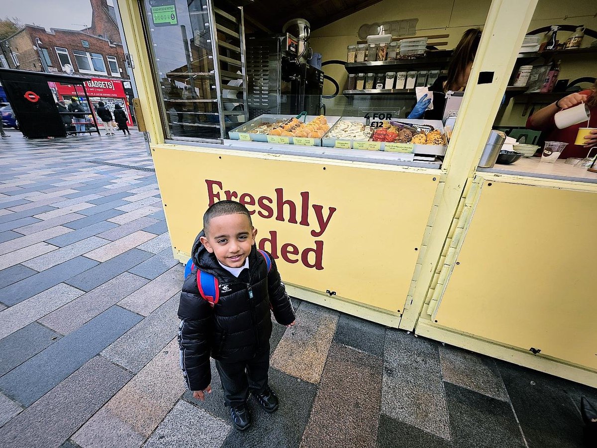 RabiyaTehseen's tweet photo. My baby boo back to nursery after a whole week, recovering from a big flappy ear caused by Perichondritis. Time for new winter jacket shopping, after munchies ofcourse 😍 https://t.co/73wzW07U1x