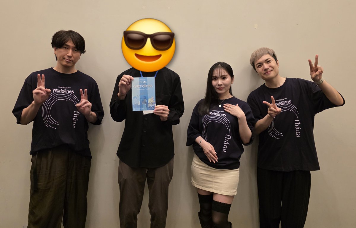 flt_lf's tweet photo. fhána結成15周年ライブから帰路についてます。とても素敵な公演で、fhánaの音楽と歌声に浸るのが大好きだなあと改めて感じました。何気なく買ったチケットの特典でお写真も撮って頂けて、一生の記念になりました！ありがとうございました。 https://t.co/ll4M8hsDpp