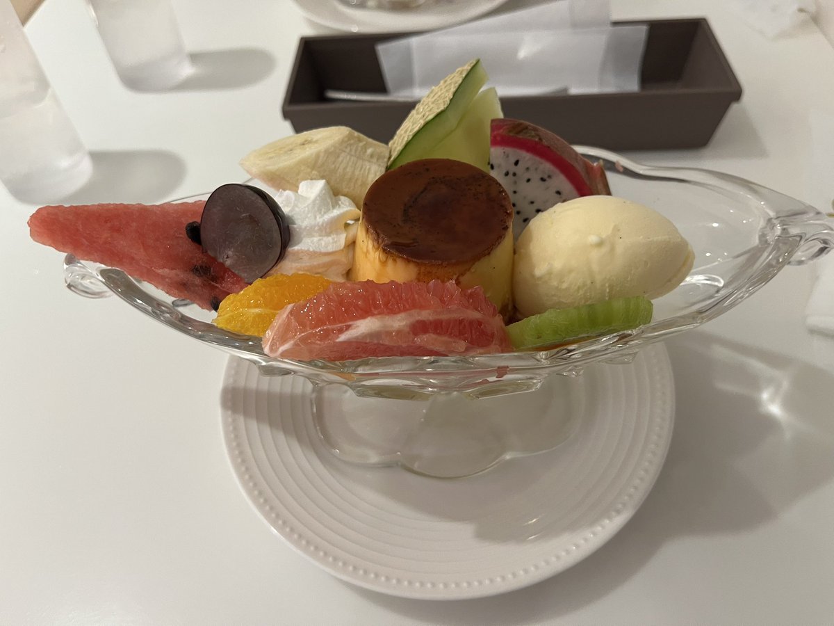 annya342's tweet photo. 今日はお母さんとちぃかわの映画観て、ちぃかわらんどに行って、高野でプリンアラモード食べて、初めて念願の牛カツを食べました🍚
美味しかったし楽しかったです💖 https://t.co/1B1Nb3bG5B