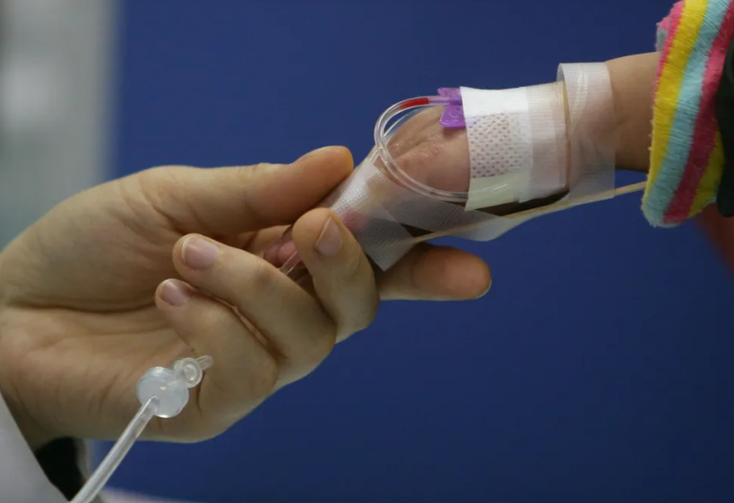 able2uk's tweet photo. A severely disabled one-year-old toddler has become the first child to be legally euthanised in the Netherlands https://t.co/DqXz4eRXEf #disabled #medical https://t.co/8WI61gmoDl
