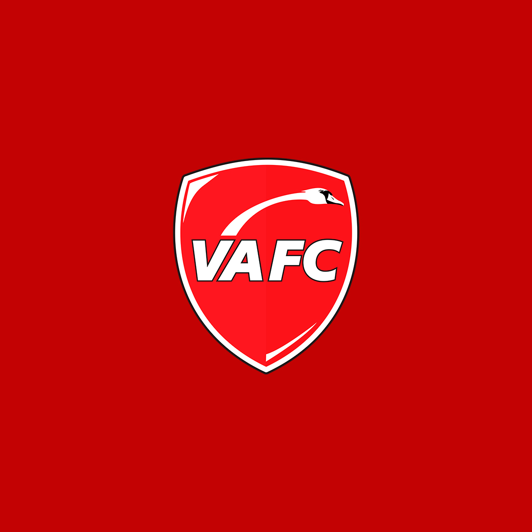 VAFC's tweet photo. 📄 𝗖𝗼𝗺𝗺𝘂𝗻𝗶𝗾𝘂𝗲́ 𝗼𝗳𝗳𝗶𝗰𝗶𝗲𝗹 : Le #VAFC informe que Pierre Blois s’est vu retirer la responsabilité de l’équipe première à compter de ce lundi 12 octobre. 

À compter de ce jour, Samuel Goethals assurera l’intérim à la tête de l’équipe professionnelle. Il sera assisté dans cette mission par Rudy Mater.