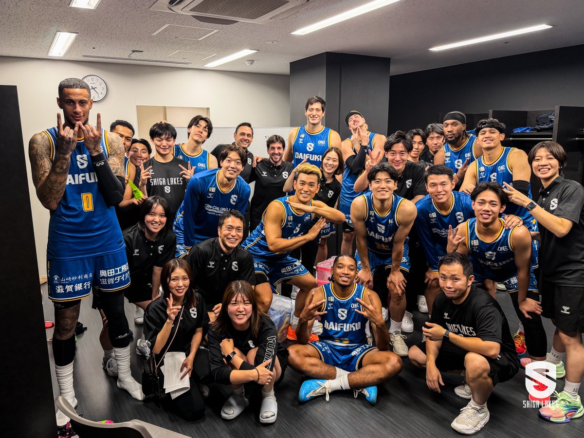 ShigaLakes_pr's tweet photo. WINNING PHOTO📷10.12

一つ壁を破り、もっともっと上がっていきましょう！！！

Vamos on 3！1・2・3！Vamosssss🔥🔥🔥
#LAKESWIN https://t.co/uYefzI9jBm