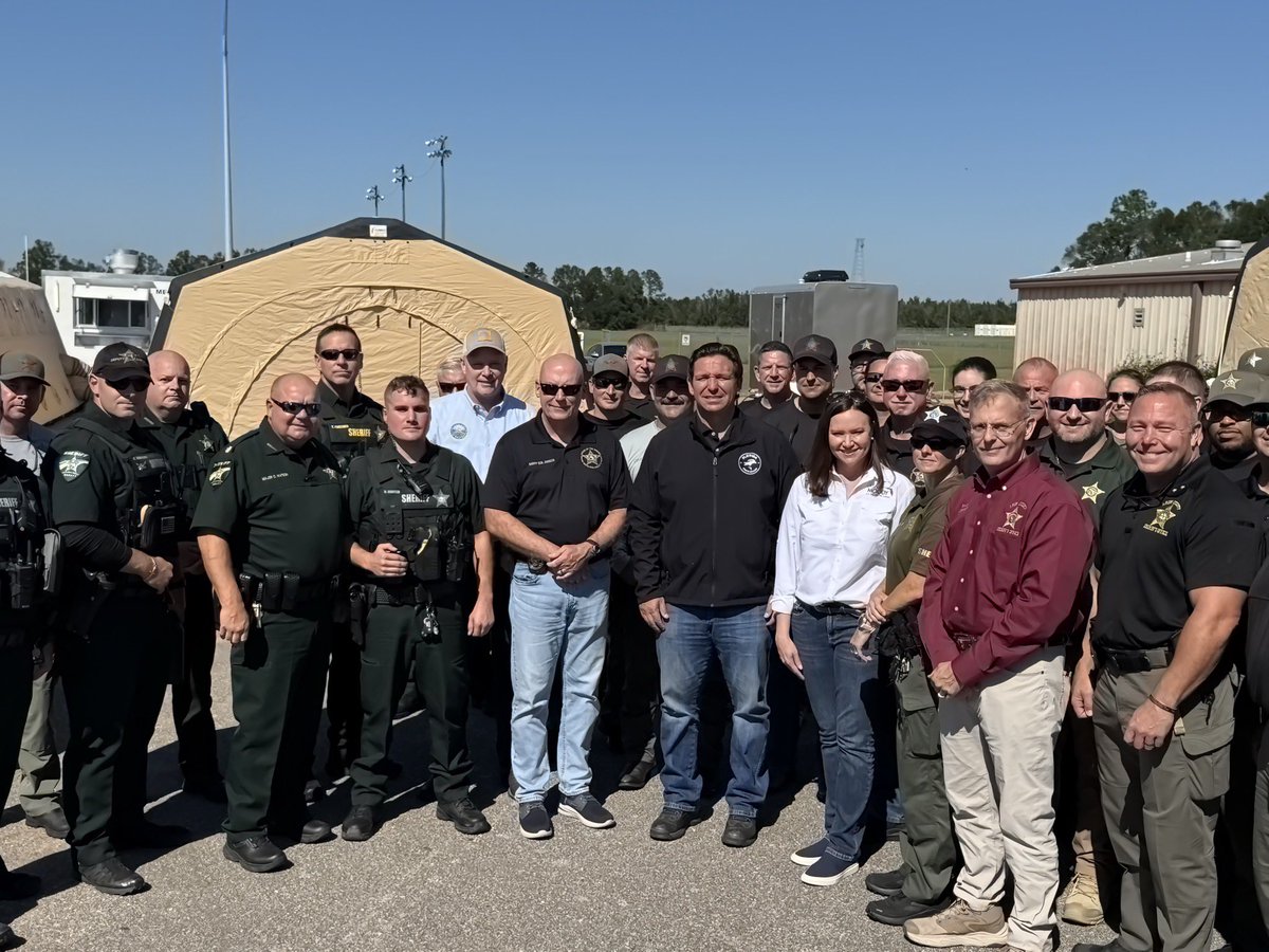 SenAshleyMoody's tweet photo. 72 hours ago, @GovRonDeSantis and I stood at the Escambia County EOC urging Floridians in the path of #Isaias to evacuate or hunker down.

Since then, I’ve traveled across the Panhandle assessing damage, meeting with local officials, and standing with Floridians facing the long road to recovery.

To our law enforcement officers, emergency managers, linemen, and local leaders: Thank you for your tireless work. I’m proud of how Florida has responded, together—and we will keep working until our communities recover.