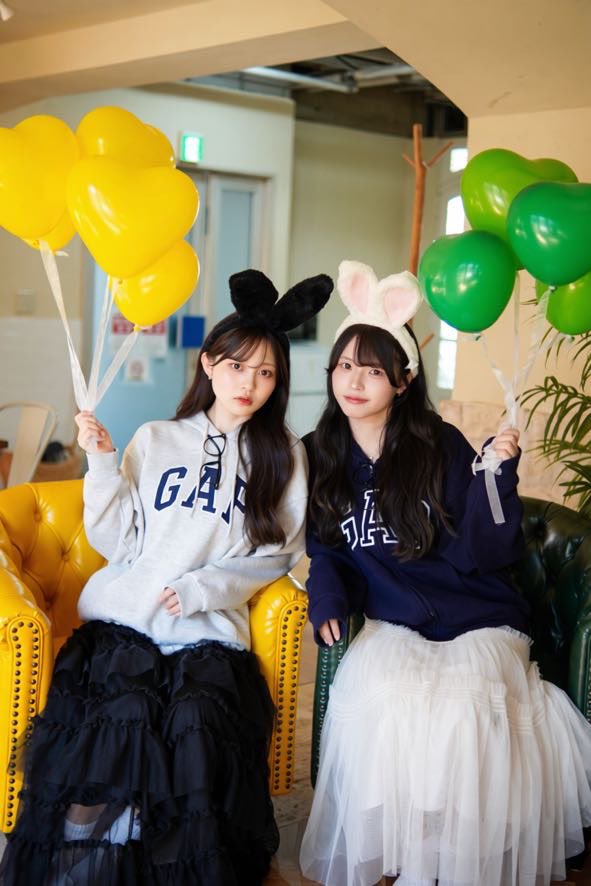 _Yuna_Fleur_'s tweet photo. 憧れの菜那さんとペア撮していただいた(; ;)💖
実はFleurに所属する前からの仲良しの先輩なんです(/// ^///)♡

最高に可愛すぎるし、とっても楽しい撮影でした🙂‍↕️💖
w/@_Nana_Fleur_ https://t.co/6XIDEFDytp