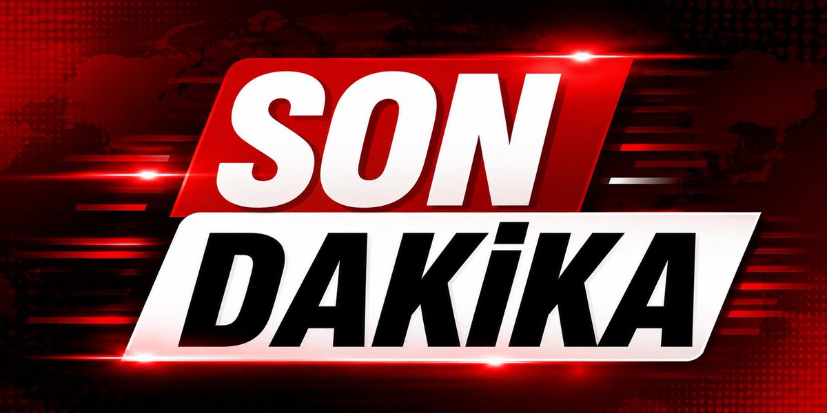 HaberQcom's tweet photo. 🚨 SON DAKİKA!

İstanbul Cumhuriyet Başsavcılığı, Beşiktaş-Kocaelispor maçında sahaya pet su bardağı atan ve bardağın Kocaelisporlu futbolcu Daniel Ebenezer Kwasi Agyei’ye isabet etmesine neden olan şüphelinin gözaltına alındığını duyurdu.

Şüpheli, kasten yaralama suçlamasıyla tutuklanması talebiyle mahkemeye sevk edildi.