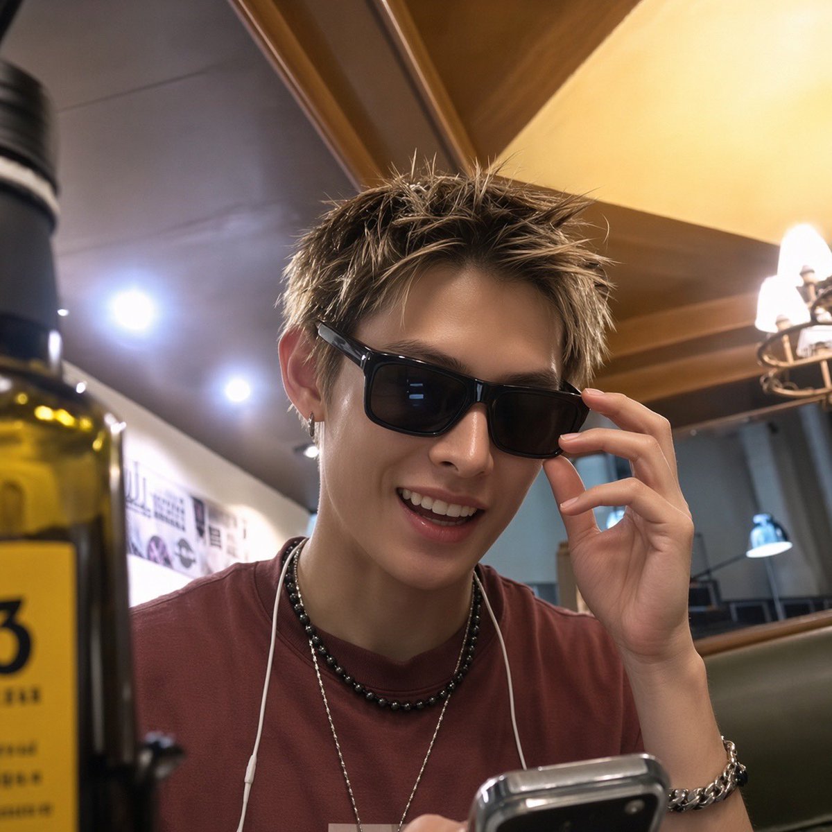 spideyufan's tweet photo. the coolest https://t.co/AY7N651ltd