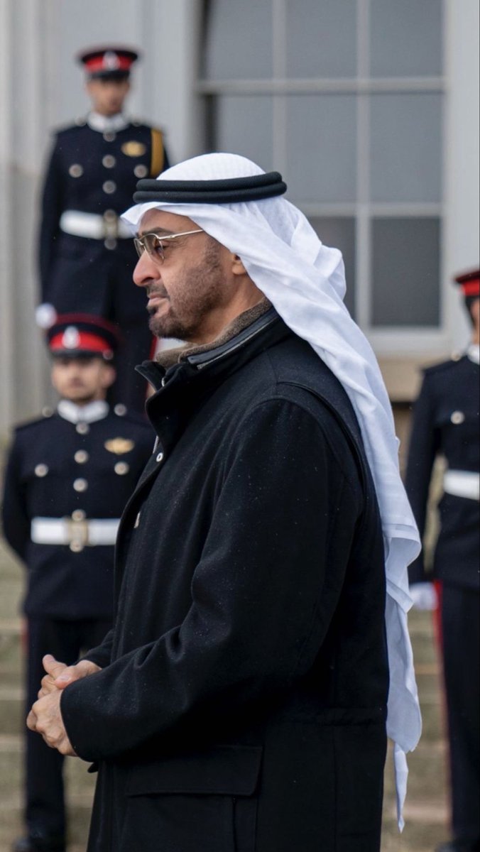 _wxu9's tweet photo. زعيم الشرق الأوسط 🇦🇪⚔ https://t.co/RXDErjFRCD