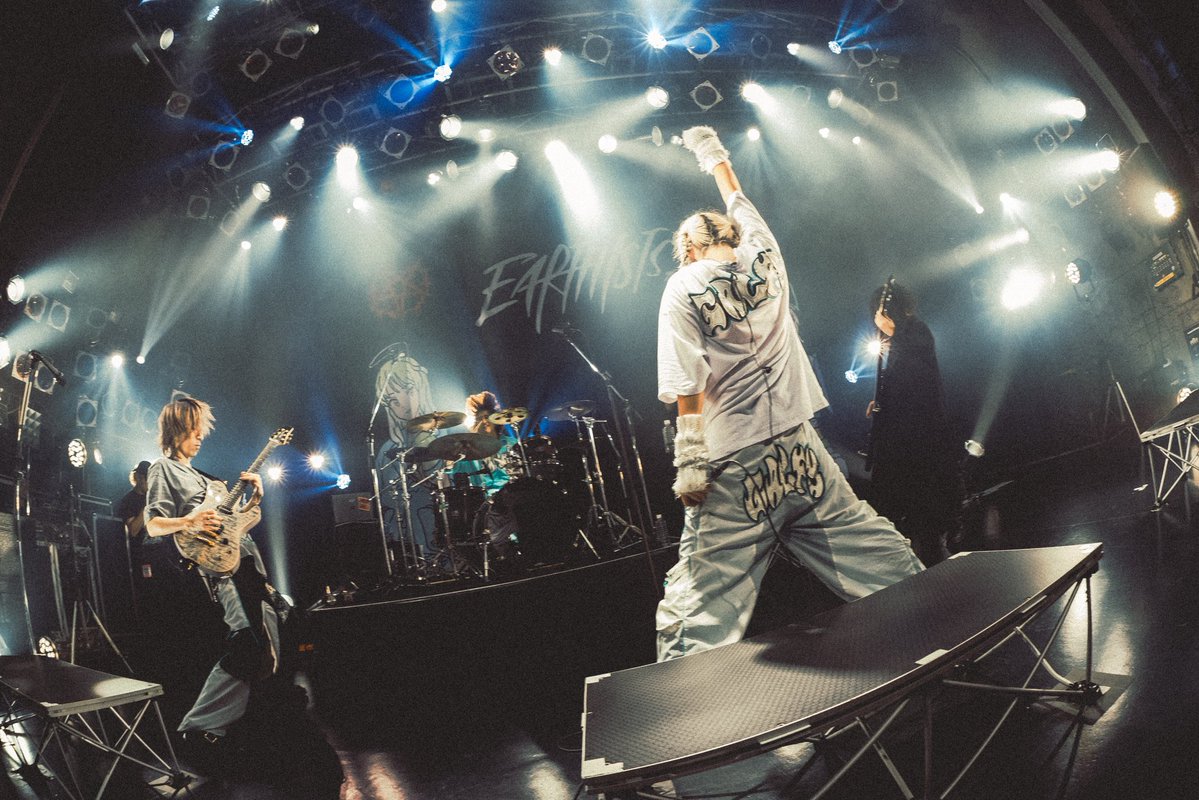 EarthistsJP's tweet photo. ⛓️🖤LIVE PHOTO🖤⛓️

Earthists. ONEMAN TOUR 2026
"HYPERNOVA"

10月12日(月)
at Shibuya Spotify O-WEST

Photo by @oct_osawa51 https://t.co/m9oc3UcM7d