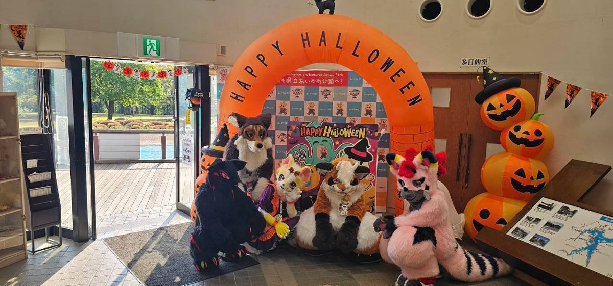 Y_hapiguri's tweet photo. #あいかわ公園
 #県立あいかわ公園
 #着ぐるみ
 #Fursuit
 #furry
いつもお邪���させてもらってます

こちらでの来年にはなりますがまた遊んで下さると嬉しいです https://t.co/sJzLyLgXRR