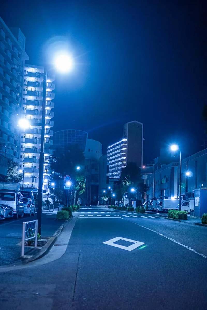 chill2001night's tweet photo. こういう夜が好きな方いますか？ https://t.co/3Sf9mmXrji