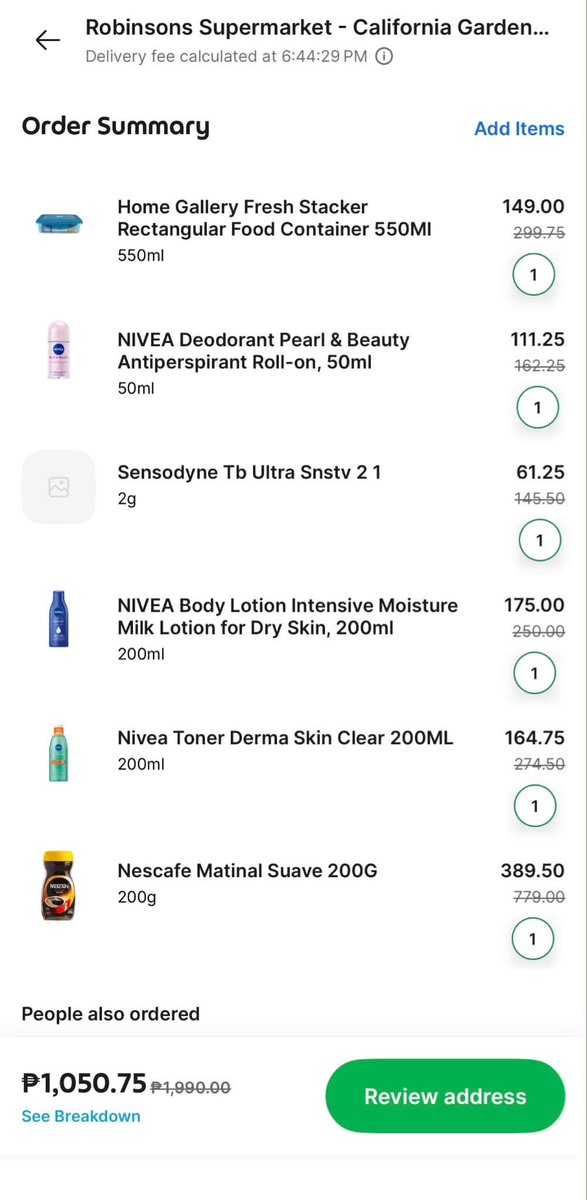 Lilsar5m's tweet photo. Less hassle sa grocery run today! Naka-order na ng essentials habang nasa bahay lang. 🏠 Check niyo GrabMart, ongoing pa ang 10.10 Sale until Oct 12. https://t.co/oHLaU3JgMf