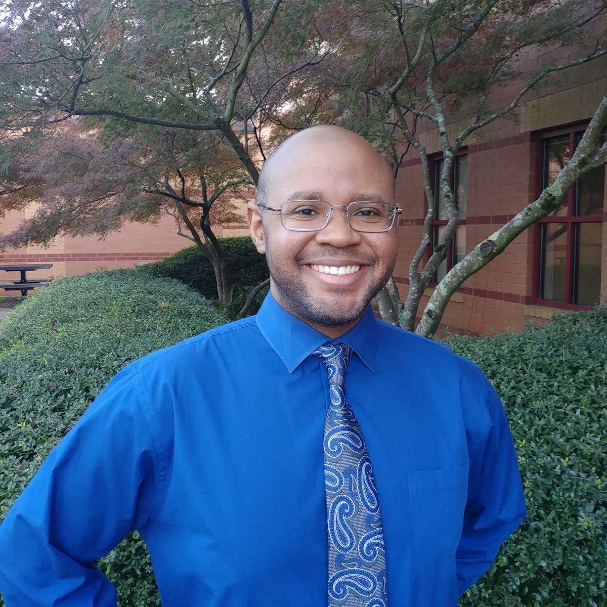 PBtScience's tweet photo. Dr. Franklin West is developing &amp; testing stem cell therapies to treat stroke &amp; traumatic brain injury (TBI). He uses induced pluripotent stem cells, which can be reprogrammed to develop into any kind of cell in the body.
Learn more in our podcast episode:
https://t.co/AVZgcgGB6k https://t.co/X7Bm7xzBwB