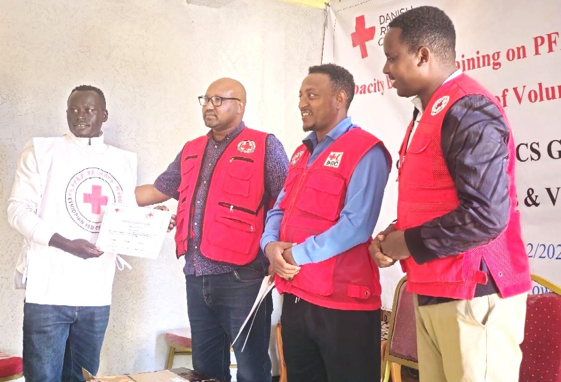 EthioRedCross's tweet photo. ERCS, in collaboration with the Danish Red Cross, is conducting a capacity-building training on Psychological First Aid (PFA), Self-Care, and Basic Concepts of Voluntarism for branch staff and volunteers.
For More:

https://t.co/2lTpTHLoQb

We Live for Humanity! https://t.co/XKo9isxBNG