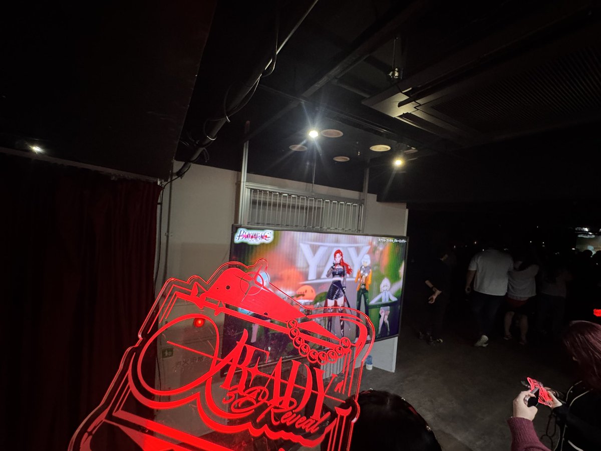 77hirosuke77's tweet photo. もーーーーほんとに何から何まで凄かった!
今回のライブは大成功で間違いないでしょ!
みんなでシャンパン乾杯して、だべってお疲れ様言って、ご飯食べて!
そして何よりちゃんと「アンコール」ができた!
またリアイベで会いましょ〜!
#FFFF
#ファムぬい
#ファム・ファタル_ブルーミングシー https://t.co/2kHAzZte8l