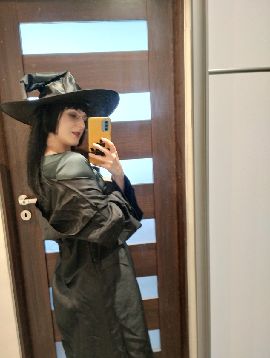 kawaiimacchiato's tweet photo. female amon? i guess?
#lom #lordofmysteries #amon https://t.co/k6x0zhCFu3