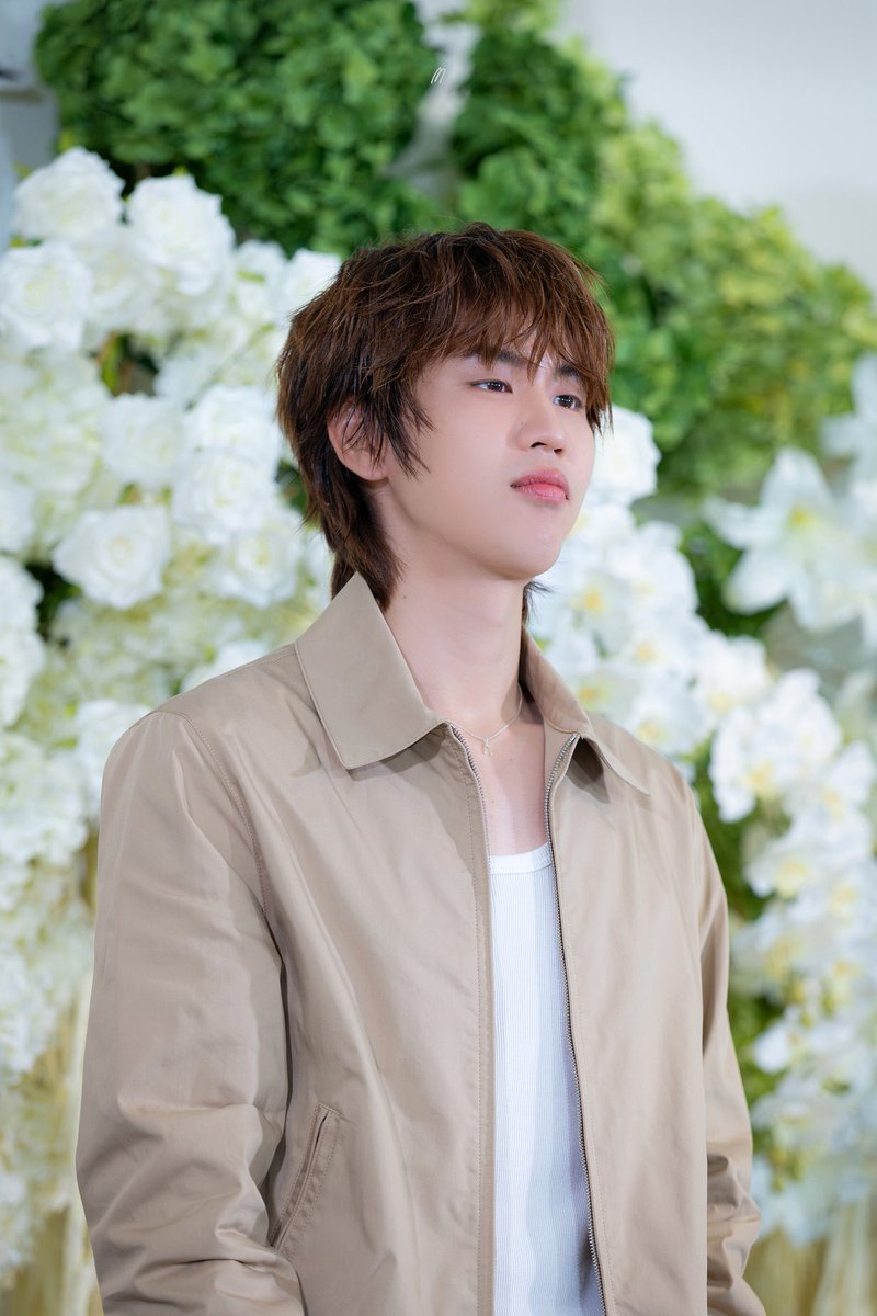 KT6_5PJ's tweet photo. โห อันตรายมาก ไม่กล้าขัดใจเลย อยากได้อะไรค้าบลูกพี่ https://t.co/PR7TMBA9Hc