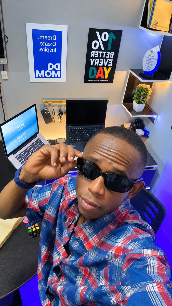 Jayxclusive01's tweet photo. Another year older, wiser, stronger, and more dangerous. 🥂♟️

I’ve survived things I don’t talk about, fought battles nobody saw, and kept moving when life gave me every reason to stop.

Today, I celebrate ME. The journey, the growth, the lessons, and everything I’m Becoming https://t.co/K4MyAwWwY5