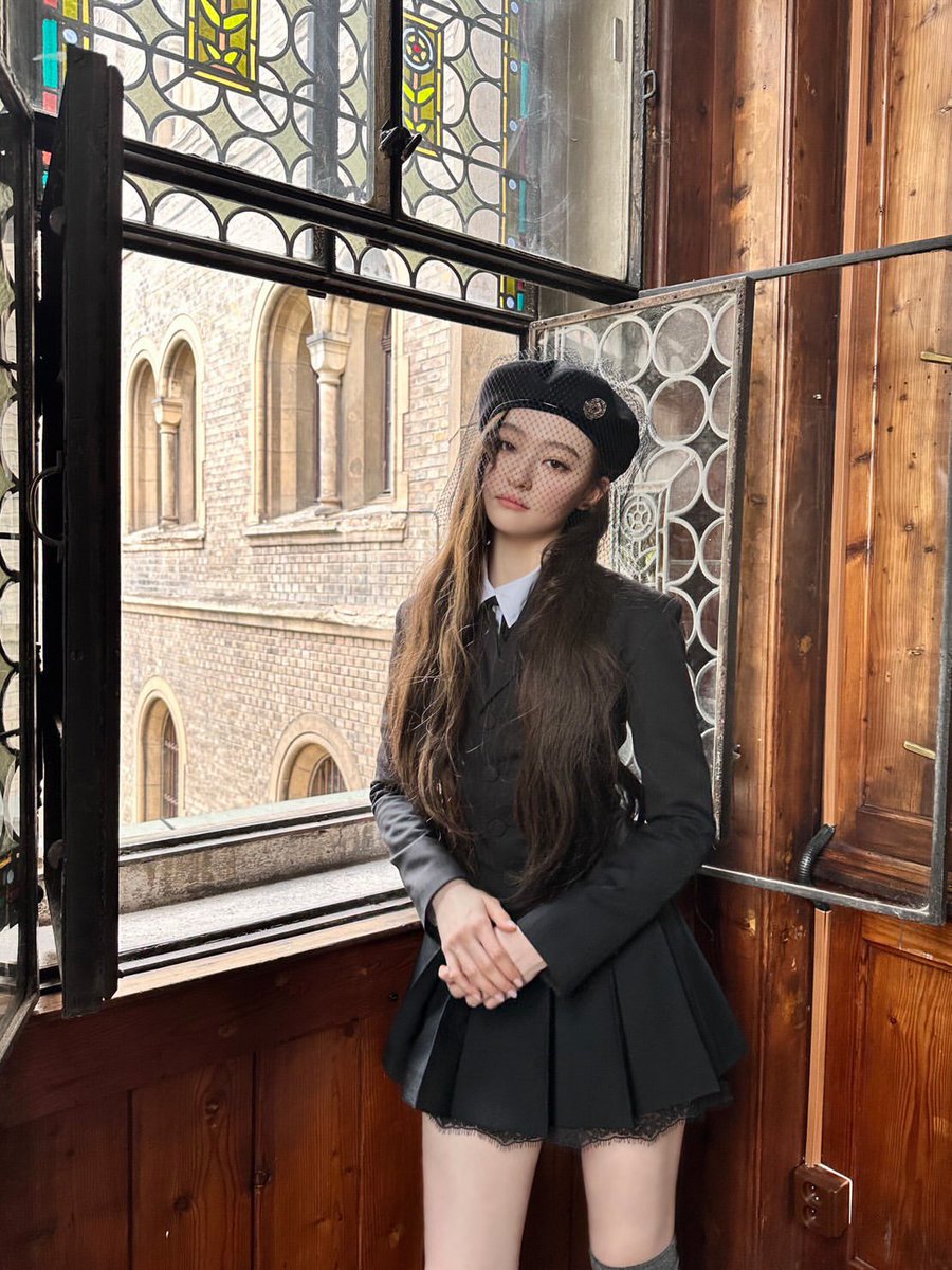 ellathailand's tweet photo. ★ - 261012 ELLA IG UPDATE 

“ go hard “

🔗 https://t.co/st9P8G8Wds

#igella #ELLA
#MEOVV #엘라 https://t.co/ZINERSHMrj