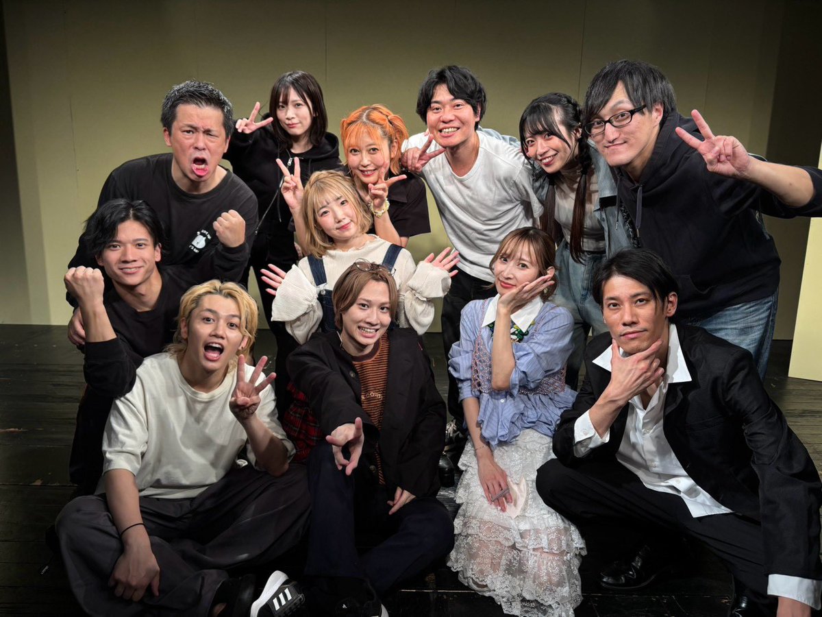abeshum's tweet photo. #ショートバルス

3日間ありがとうございました！！！

3日間違う脚本で初めての試みだったけど、めちゃくちゃ楽しい3日間でした！

チェキ会でも沢山の人に会えて嬉しかったよ！

明日からはTOMORROWの稽古に合流！
がんばります！

みんなありがとねーー！！ https://t.co/V2rw8KMuPX