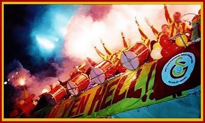 cace_v2's tweet photo. Etinden korkanın kemiğini sikeyim

En büyük Cimbom https://t.co/RFDCEzAO5v