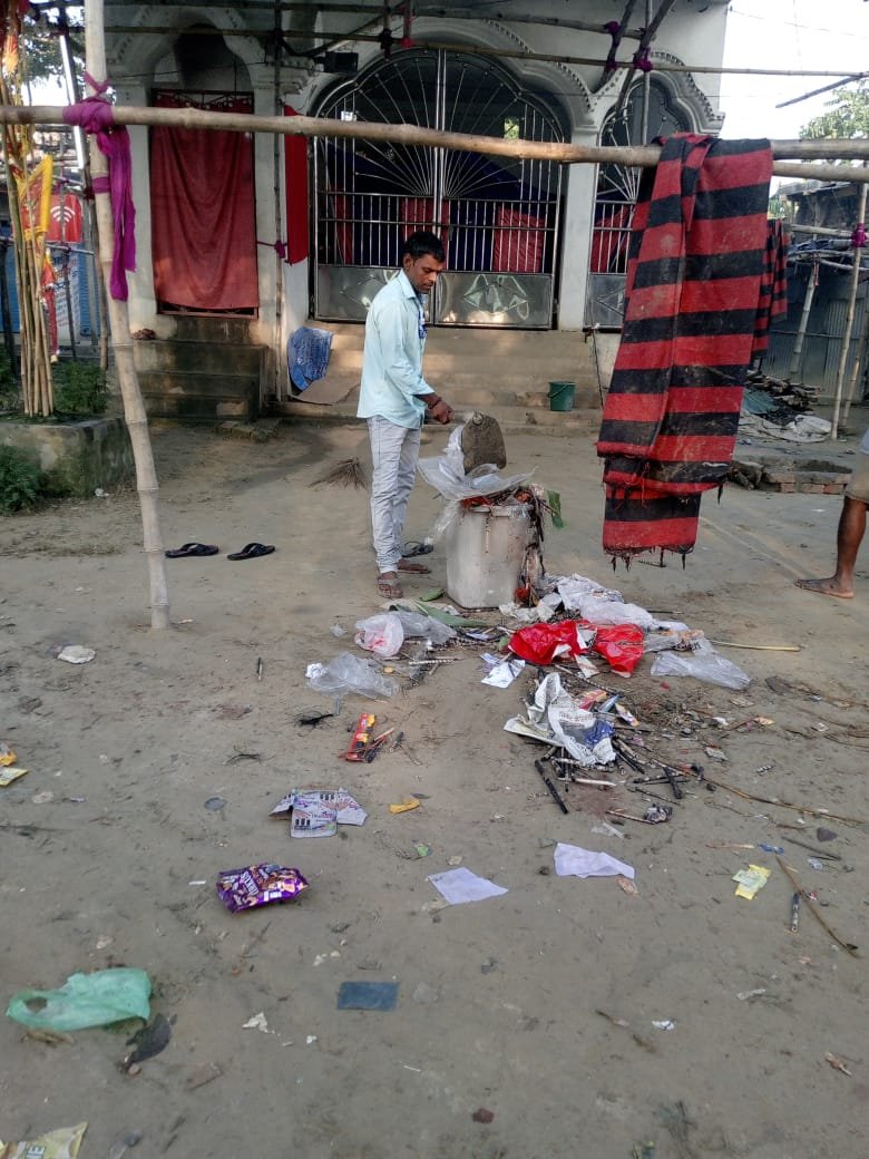LsbaMuzaffarpur's tweet photo. #SBMG &amp; #LSBA #Sanitationworkers across  #Panchayats in various #Blocks of #Muzaffarpur are actively collecting #LegacyWaste &amp; ensure its #SafeDisposal at #DesignatedLocations,promoting cleaner villages,responsible waste management &amp; #EnvironmentalSustainability.
@DmMuzaffarpur https://t.co/UKKzONEiE0