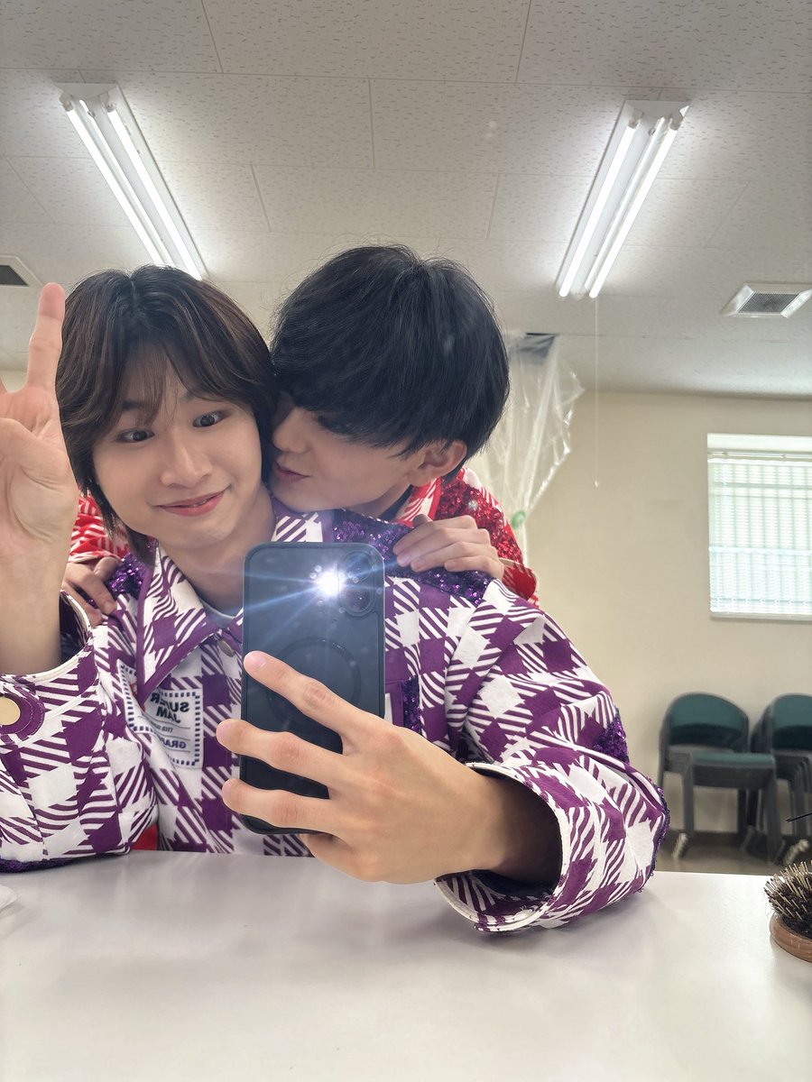 shion_supafuru's tweet photo. 愛媛の出来事💜❤️ https://t.co/BOEYmGG98u