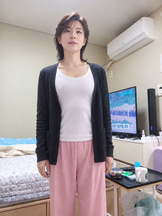 PapaMotherMom's tweet photo. 163/48 아담하고 슬림한 6n장년 바텀, 
[ 올드파파마더맘 ] [ 스킨헤드맘 ] [ 엄마같은남자 ]  

얼굴만 ChatGPT 로 바꿔봤슴, 
얼굴 아래 몸 은 실제 모습임^^ 

#게이 #바텀 #gay #oldgay #스킨헤드게이바텀 #ㅇㄴ #원홀투스틱  #3s초대환영 https://t.co/ufU5zzsNLN