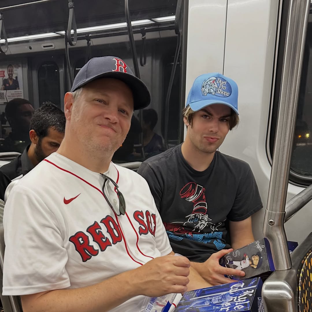Burcmanyagi_190's tweet photo. What a send-off with my New England high school buddies! https://t.co/3omEluJcmM