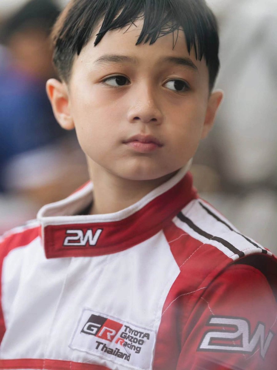lovejossgawin38's tweet photo. หัดให้ลูกตัวเองรู้จักแพ้รู้จักชนะมั่งเนอะ รอบที่แล้วลูกตัวเองได้ที่หนึ่ง ไม่เห็นมีใครประท้วงเลย พอแข่งรอบนี้ลูกตัวเองไม่ได้ที่หนึ่ง ประท้วง ตรวจสอบ คนอื่น เป็นกำลังใจให้น้องพายุนะครับ พายุเก่งมากเลยๆๆๆ
#saveพายุ https://t.co/Va3eXLGOWA