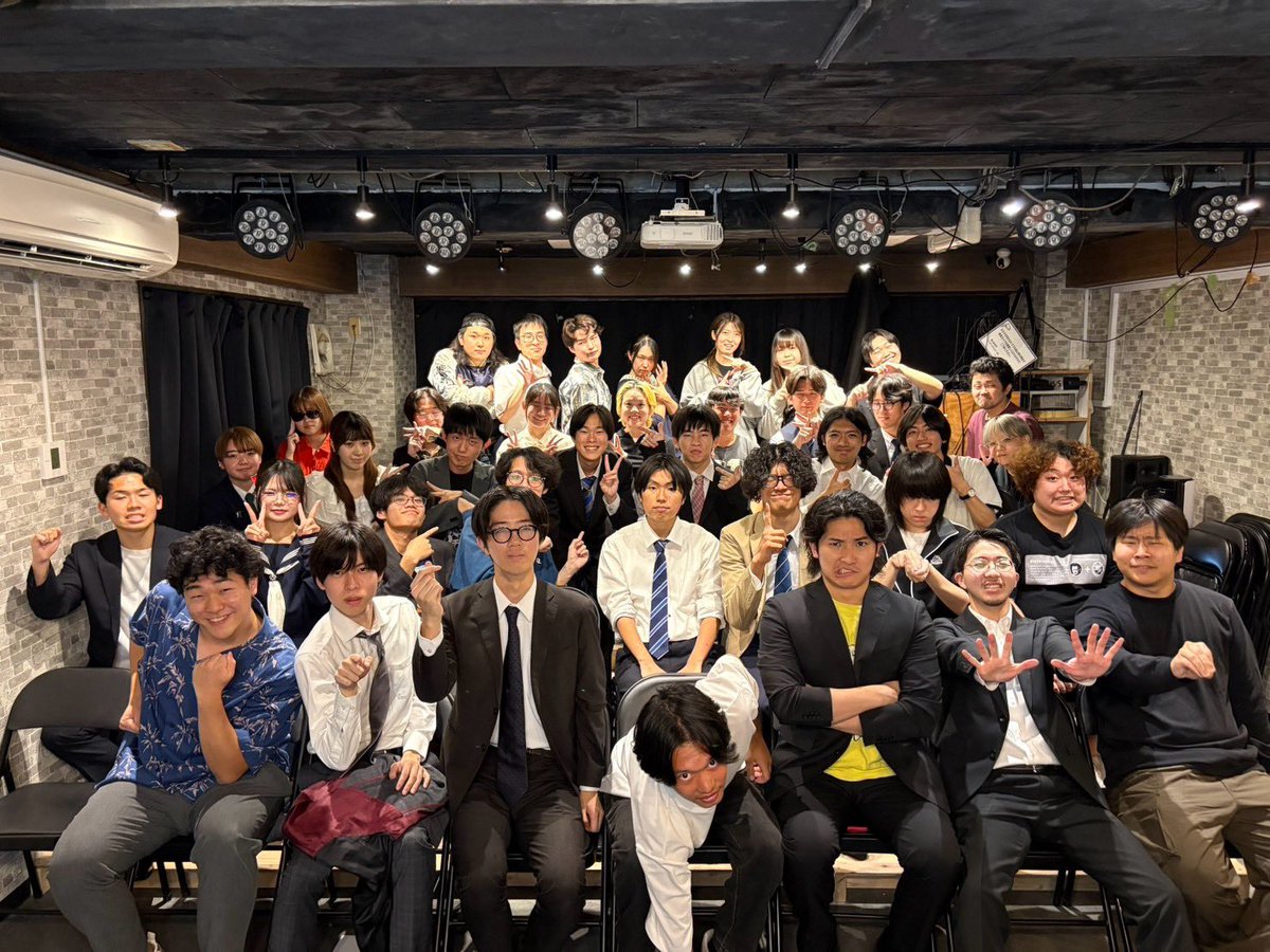 Joint_Live1's tweet photo. 【☆☆☆終演☆☆☆】
ア☆テン��ョンvs KYS対決ライブ
《帝国学園》結果は

ア☆テンション　10点
KYS 5点

でア☆テンションの勝利です!!!

お越しいただきありがとうございました！ https://t.co/piUFSvzjNr