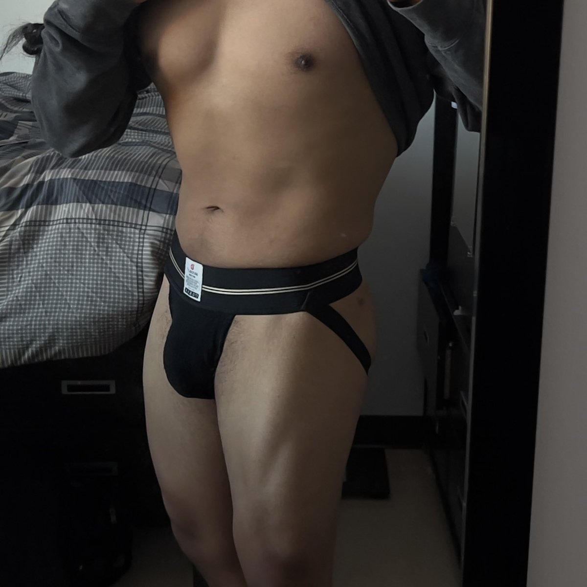 yotewulf's tweet photo. Leg day with a jock is peak :3

#jocktober https://t.co/LE1AT9s7PL