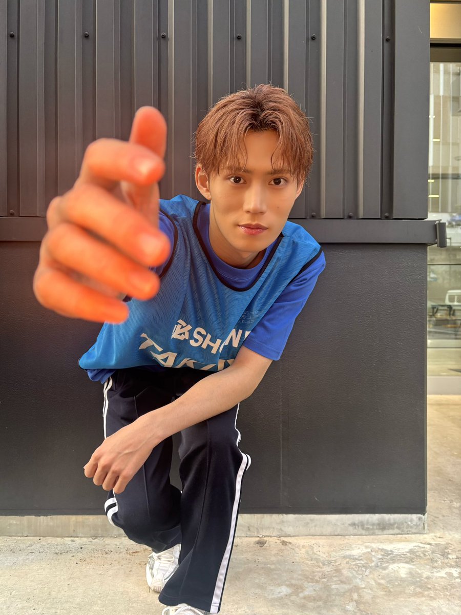 buddiis's tweet photo. スポーツマンヒップ🏃‍♂️💨オフショットを公開　　

🎥足速い男はモテるらしいのTAKUYA

📸夕焼け、青春が似合う男 TAKUYA https://t.co/zNwmGxvJOL