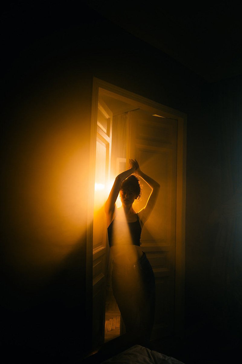 RachelBluevh's tweet photo. [ため息で染まるハートの芯、今日も君への想いが溢れる] https://t.co/OZpWHGJTAe