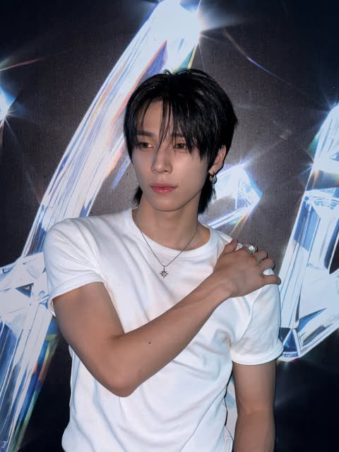 SOGEONGLOBAL's tweet photo. Hello NEX2Y! every repost and reply of the tags = 1 VOTE

I VOTE FOR #NEXZ for #2026MAMAVOTE https://t.co/nUpf0D8k78