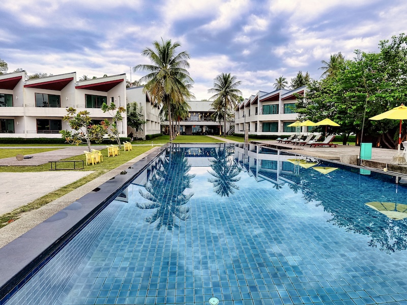 AsianItinerary's tweet photo. Tasala Cabana in Nakhon Si Thammarat https://t.co/OiUiETNS6S 
#TasalaCabana
#NakhonSiThammarat
#ThailandBeachResort
#FamilyTravelThailand
#SouthernThailand https://t.co/xmLUORTGFu