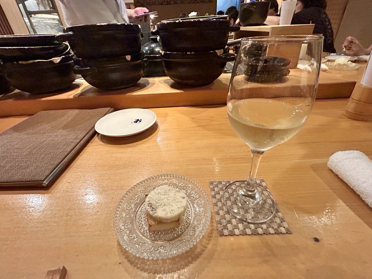 memememorii's tweet photo. 今日はお気に入りのお店に来た🍶🎶 https://t.co/IRMNrwiF1s