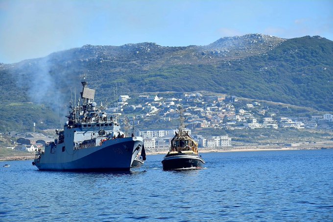 DumVardi's tweet photo. INS Tarkash Arrives in South Africa!
The Indian Navy’s INS Tarkash joins Brazil and South Africa for IBSAMAR IX, strengthening trilateral naval cooperation and maritime security.
#IndianNavy #INSTarkash #IBSAMARIX #MaritimeSecurity https://t.co/MXw876KSSA